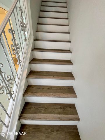 625 N Halifax Ave Apt 15, Daytona Beach, FL 32118