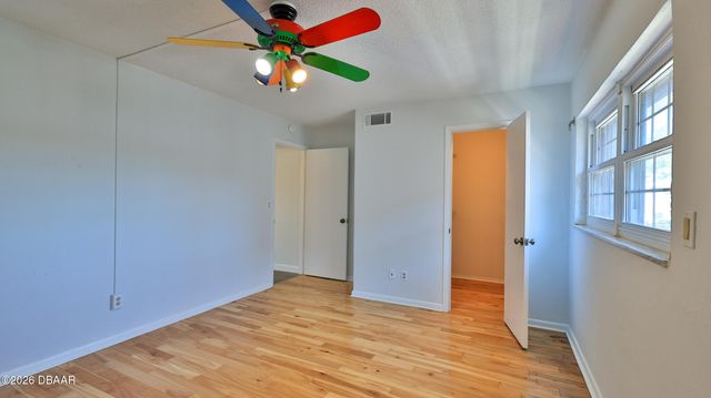 625 N Halifax Ave Apt 15, Daytona Beach, FL 32118