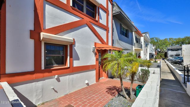 625 N Halifax Ave Apt 15, Daytona Beach, FL 32118