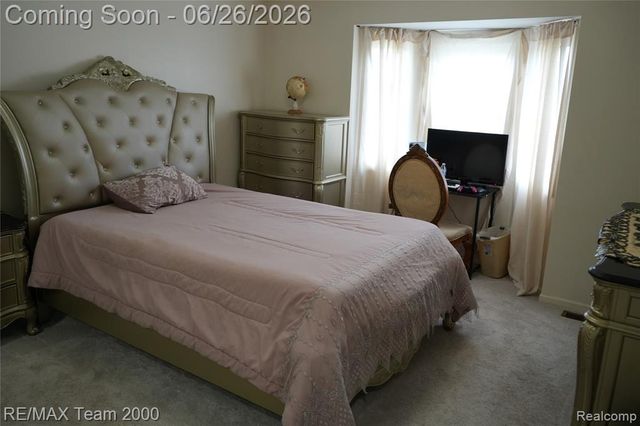 6426 Chase Road, Dearborn, MI 48126