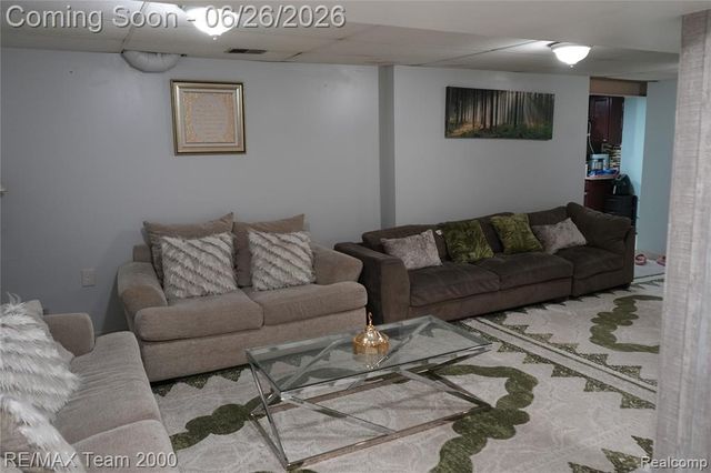 6426 Chase Road, Dearborn, MI 48126