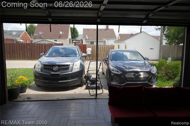 6426 Chase Road, Dearborn, MI 48126