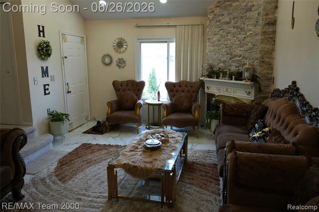 6426 Chase Road, Dearborn, MI 48126