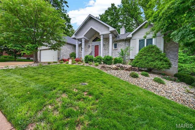 5127 Quail Creek Estates Court, St Louis, MO 63128