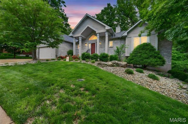 5127 Quail Creek Estates Court, St Louis, MO 63128