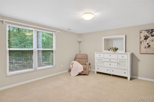 5127 Quail Creek Estates Court, St Louis, MO 63128