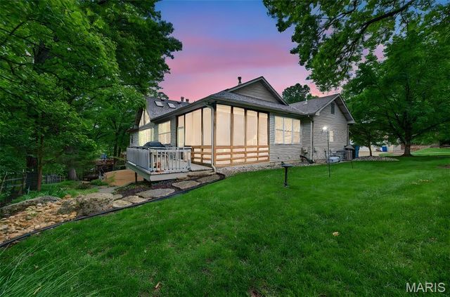 5127 Quail Creek Estates Court, St Louis, MO 63128