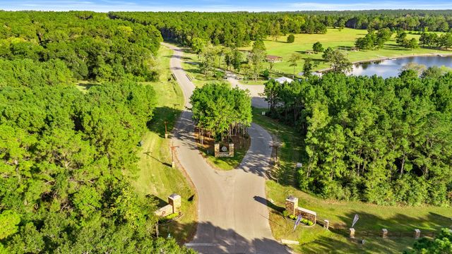 16086 Forest Mill Road, Willis, TX 77378