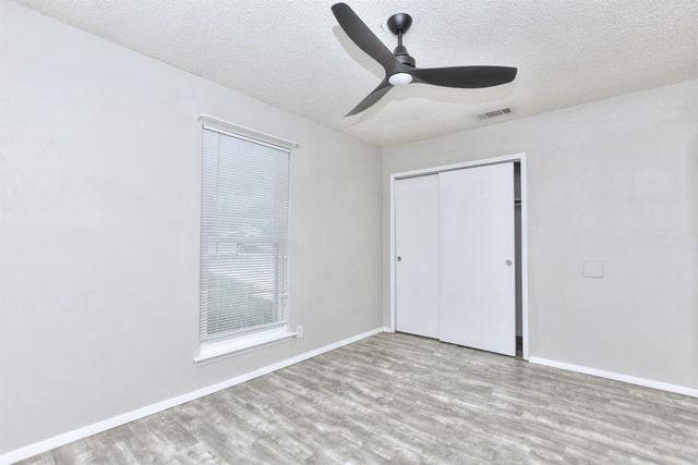 900 Cactus DR, Round Rock, TX 78681