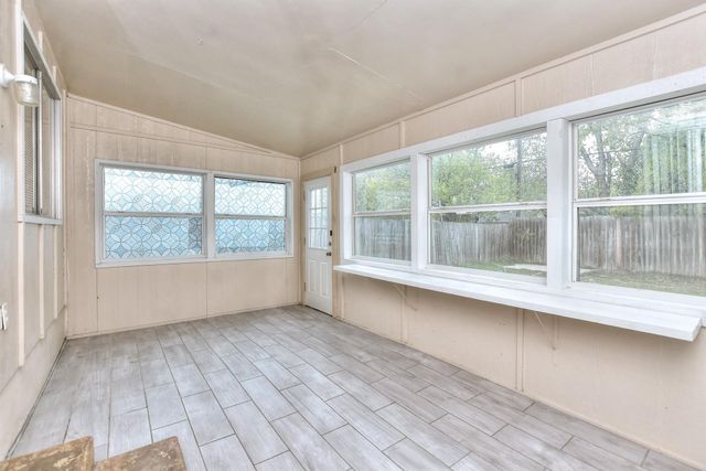 900 Cactus DR, Round Rock, TX 78681