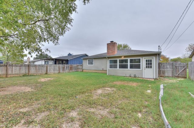 900 Cactus DR, Round Rock, TX 78681