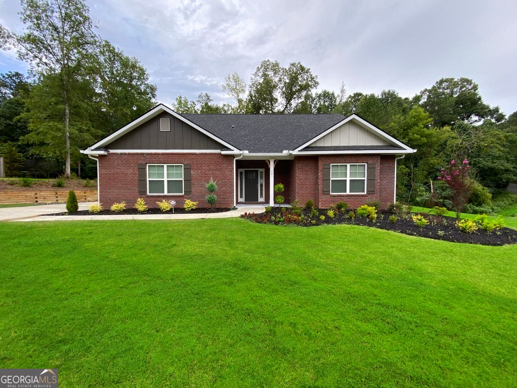 201 Carsons Walk, Macon, GA 31216