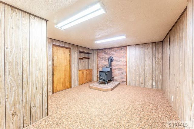 1260 S Shilling Avenue, Blackfoot, ID 83221