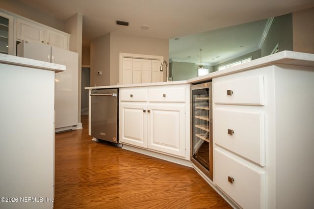 3727 CRICKET COVE Road E, Jacksonville, FL 32224