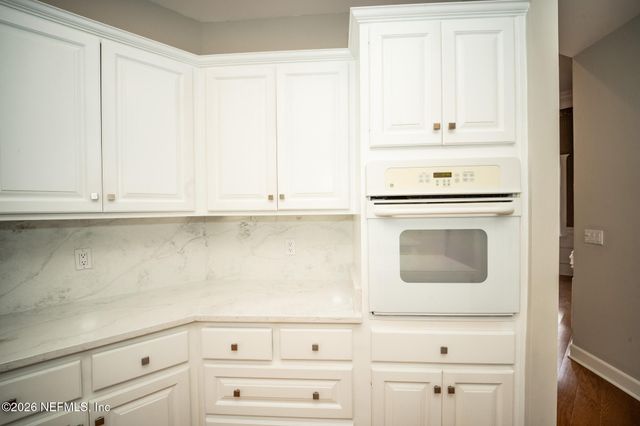 3727 CRICKET COVE Road E, Jacksonville, FL 32224