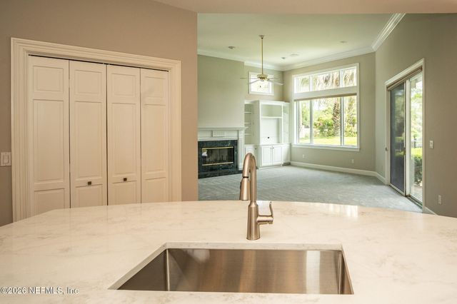 3727 CRICKET COVE Road E, Jacksonville, FL 32224