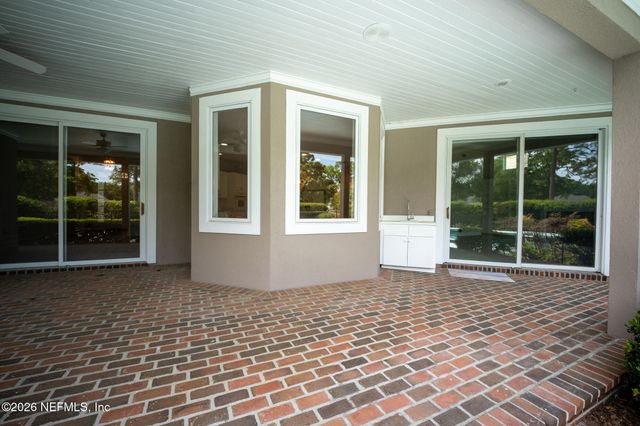 3727 CRICKET COVE Road E, Jacksonville, FL 32224