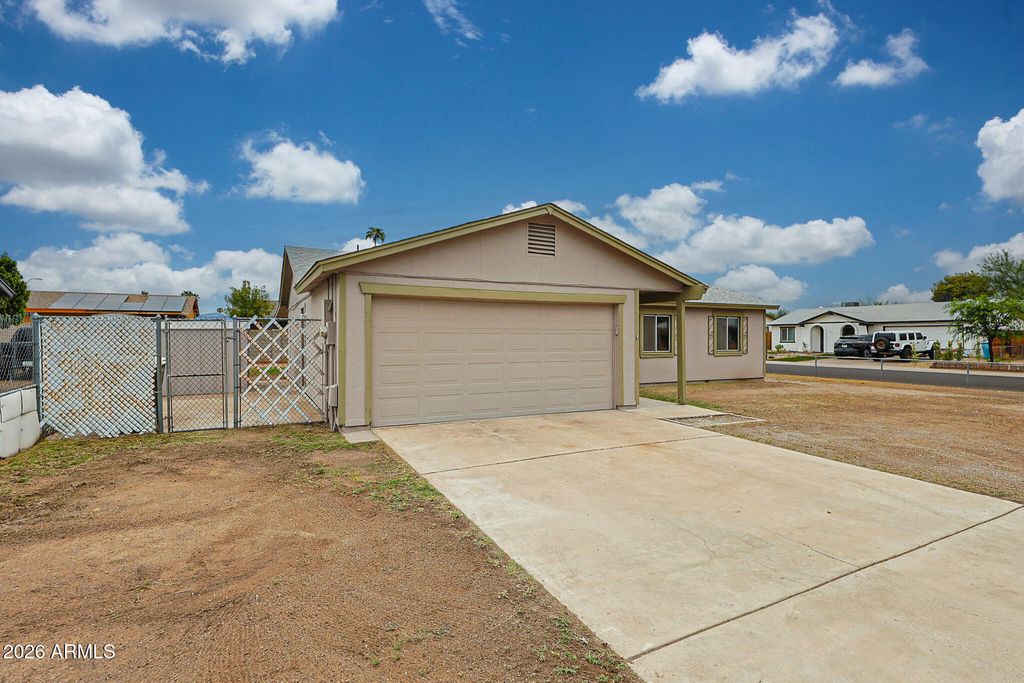 4837 N 81ST Avenue, Phoenix, AZ 85033 — exterior