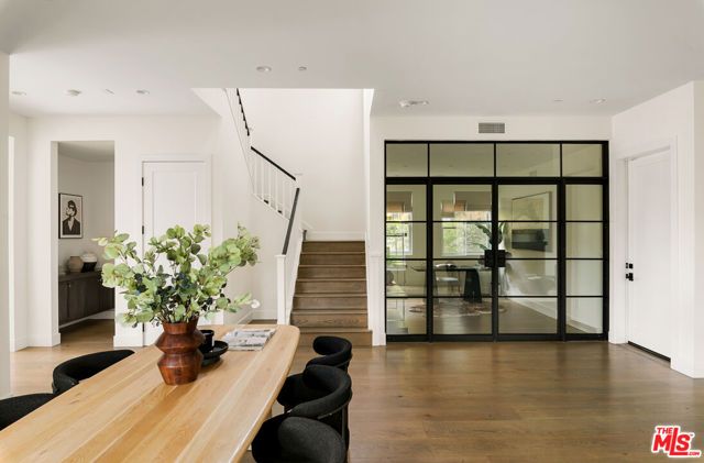 2053 Kerwood Avenue, Los Angeles, CA 90025