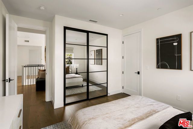 2053 Kerwood Avenue, Los Angeles, CA 90025