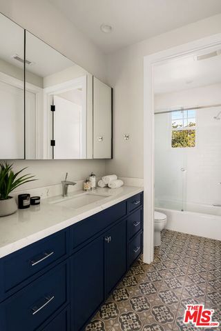 2053 Kerwood Avenue, Los Angeles, CA 90025