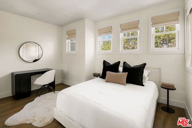2053 Kerwood Avenue, Los Angeles, CA 90025