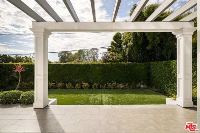 2053 Kerwood Avenue, Los Angeles, CA 90025