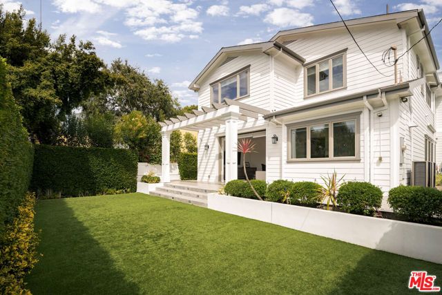 2053 Kerwood Avenue, Los Angeles, CA 90025