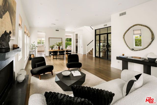 2053 Kerwood Avenue, Los Angeles, CA 90025