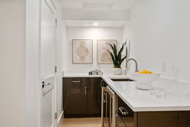 65 Francis A, Brookline, MA 02446