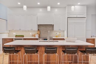 65 Francis A, Brookline, MA 02446