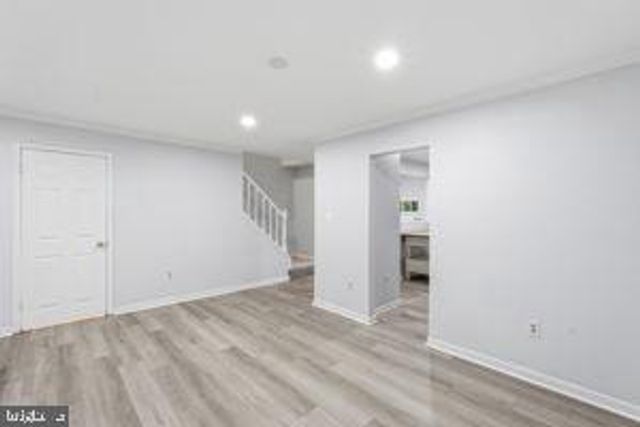 3977 BURNING BUSH CT, Fairfax, VA 22033