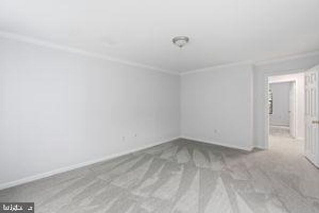 3977 BURNING BUSH CT, Fairfax, VA 22033