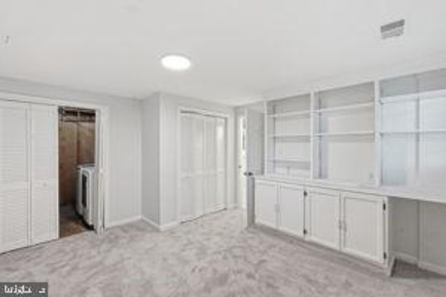 3977 BURNING BUSH CT, Fairfax, VA 22033