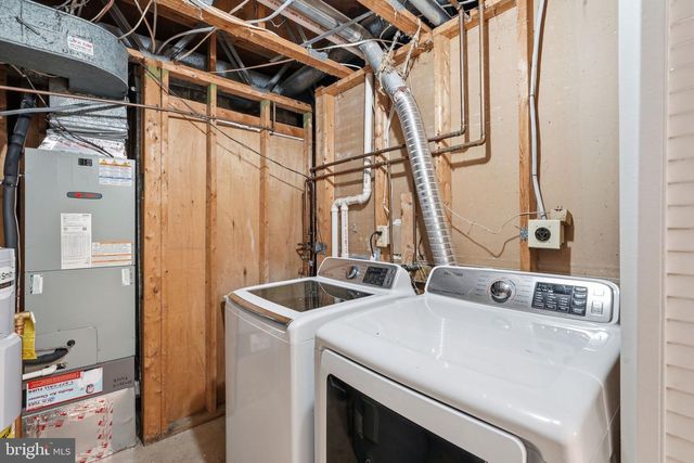 3977 BURNING BUSH CT, Fairfax, VA 22033