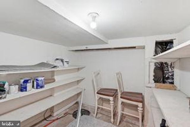 3977 BURNING BUSH CT, Fairfax, VA 22033