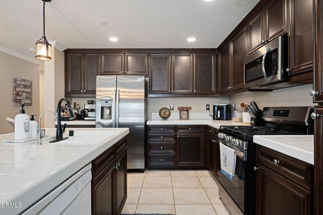 3752 Dunkirk Drive, Oxnard, CA 93035