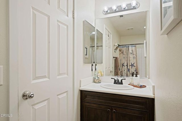 3752 Dunkirk Drive, Oxnard, CA 93035