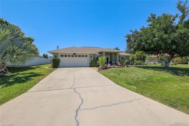 2004 SE 8th AVE, Cape Coral, FL 33990