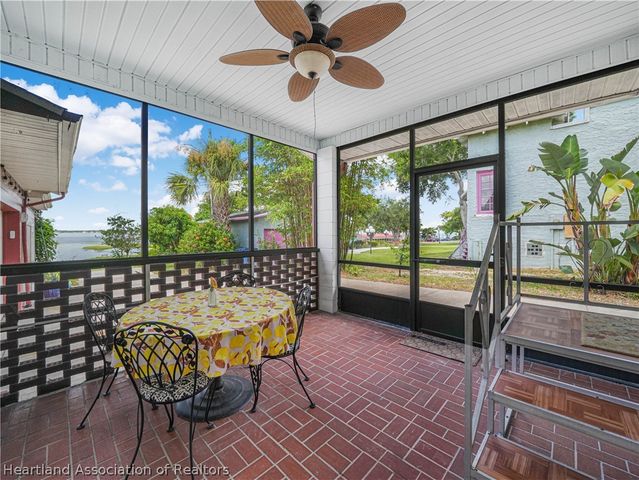 1961 Lakeview Drive, Sebring, FL 33870