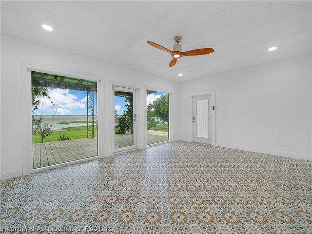 1961 Lakeview Drive, Sebring, FL 33870