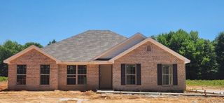 1938 alpine Drive, Deatsville, AL 36022