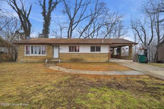5135 Maryview Dr, Louisville, KY 40216