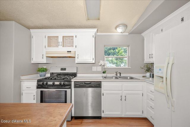 9090 N Runkle RD, Hayden, ID 83835