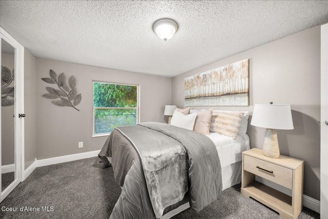 9090 N Runkle RD, Hayden, ID 83835