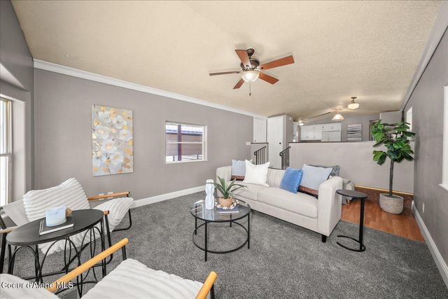 9090 N Runkle RD, Hayden, ID 83835