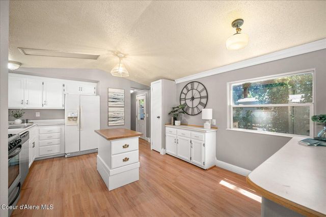 9090 N Runkle RD, Hayden, ID 83835