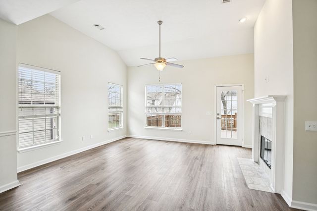 117 Otter Glenn Dr, Hendersonville, TN 37075