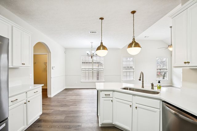 117 Otter Glenn Dr, Hendersonville, TN 37075