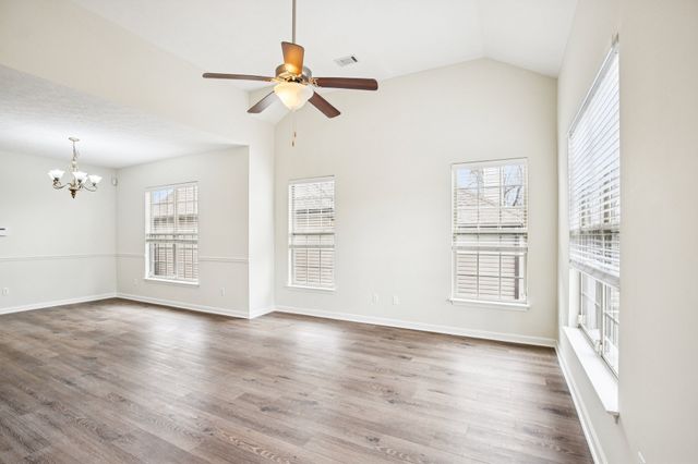 117 Otter Glenn Dr, Hendersonville, TN 37075